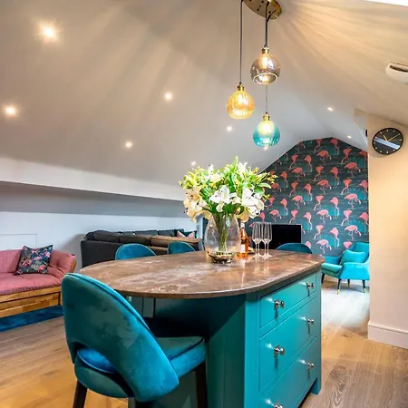 5 The Quadrant Apartament York