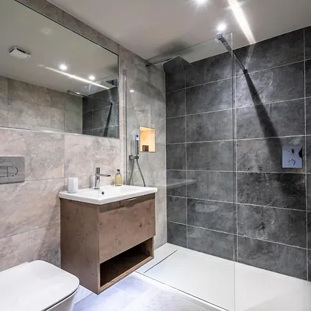 Apartament 5 The Quadrant